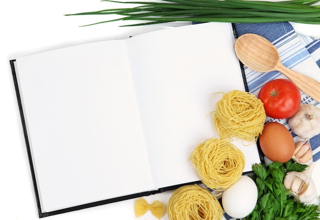 Carte de bucate deschisă